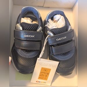 NIB Geox Blue and white Velcro strap sneakers USA Size 4.5 EU Size 20